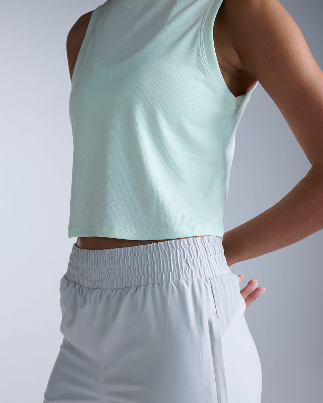 Aero Mesh Crop Tank