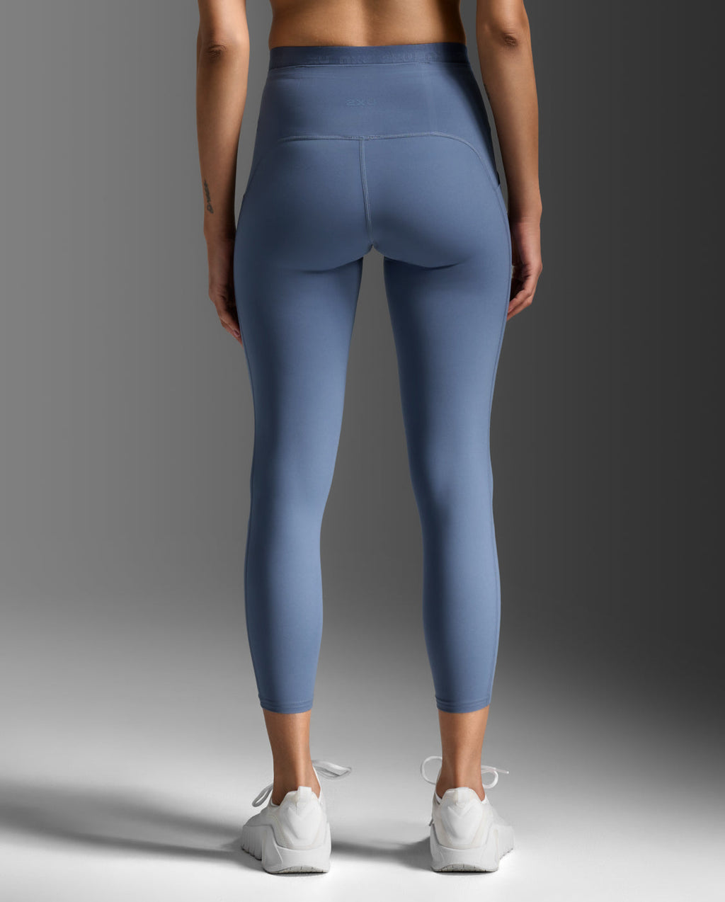 Form Stash Hi-Rise Compression 7/8 Tights with Pockets