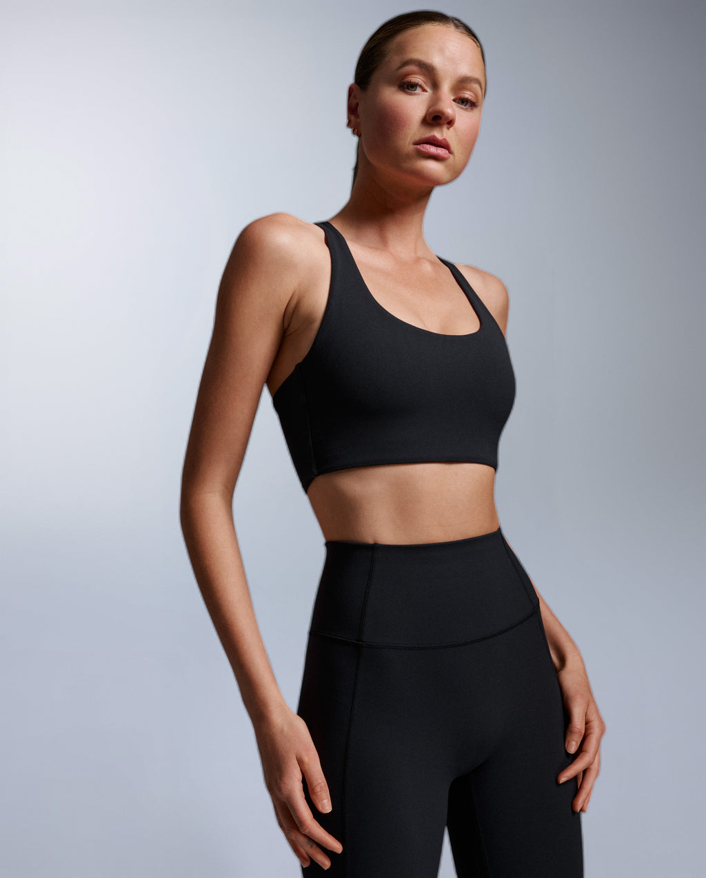Fluid Twist Back Bra