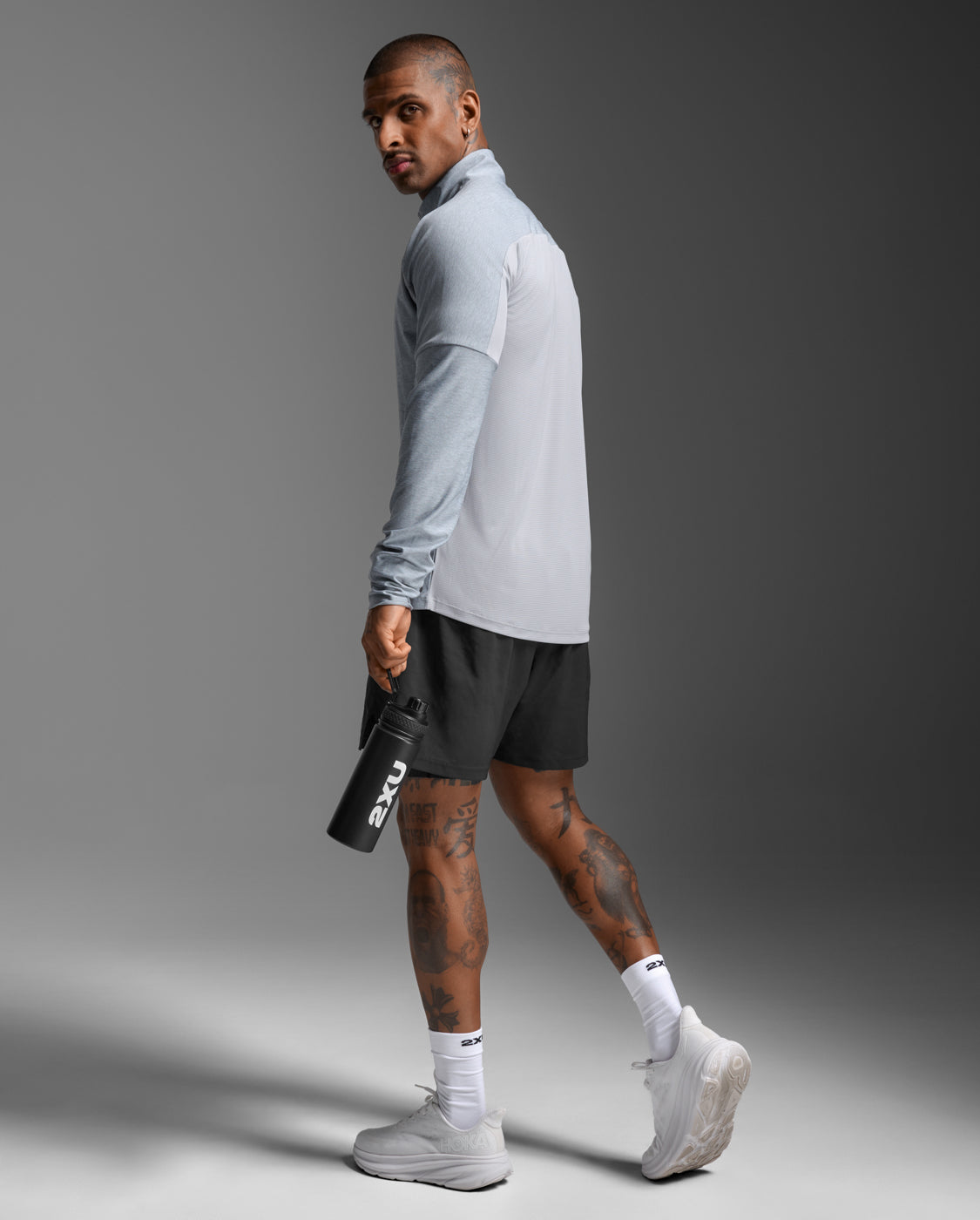 Aero 1/2 Zip V9