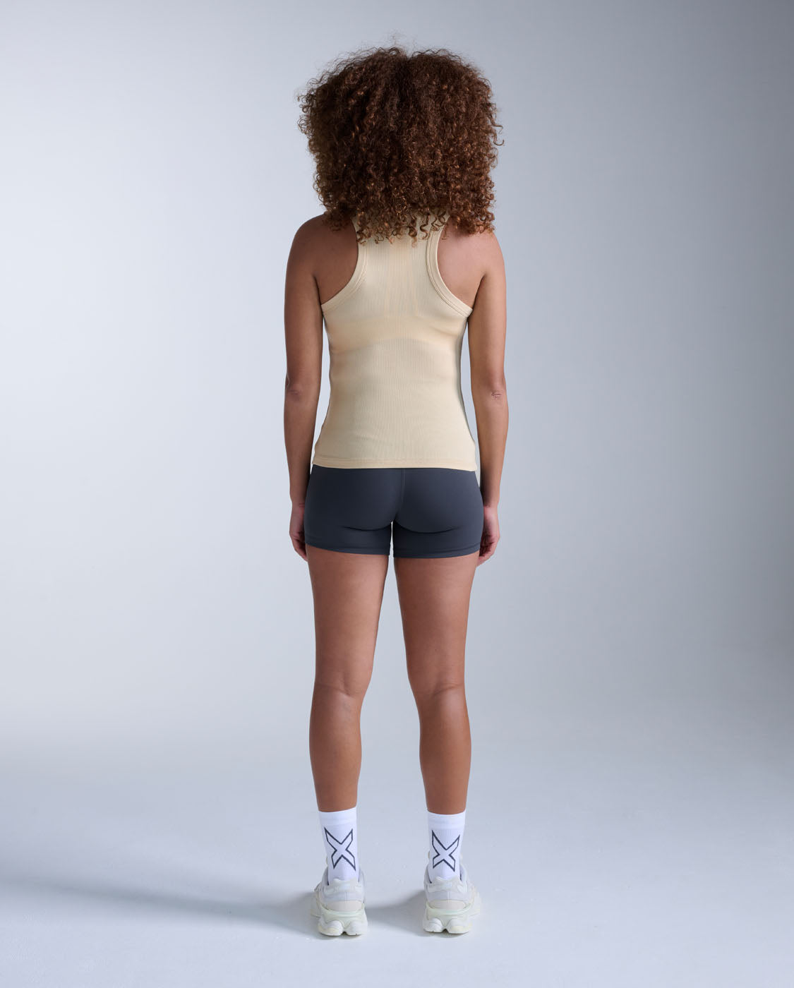 Fluid Modal Ribbed Tank