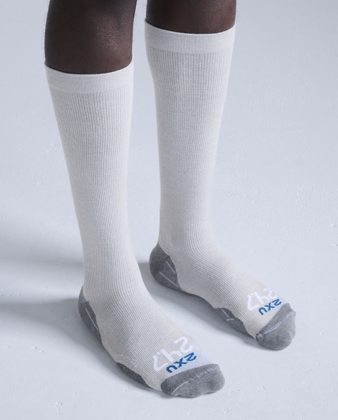 24/7 Bamboo Compression Socks X2